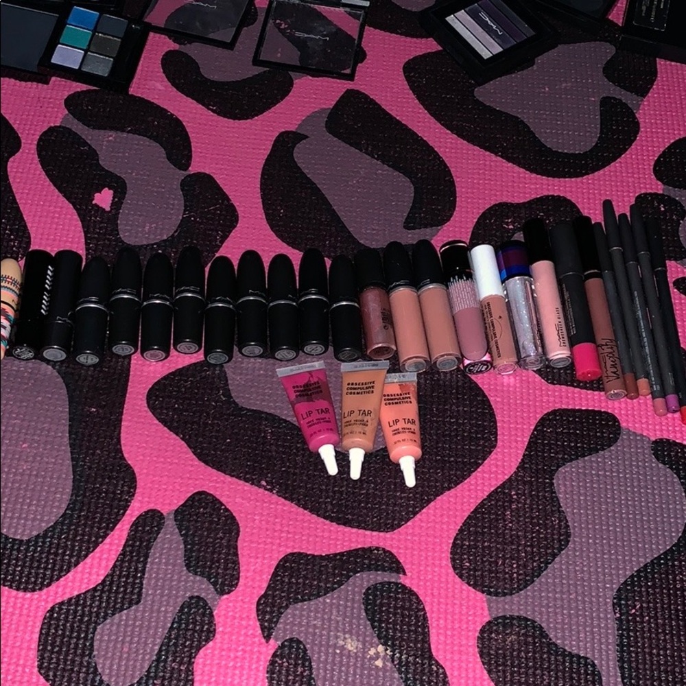 Lot of lipsticks